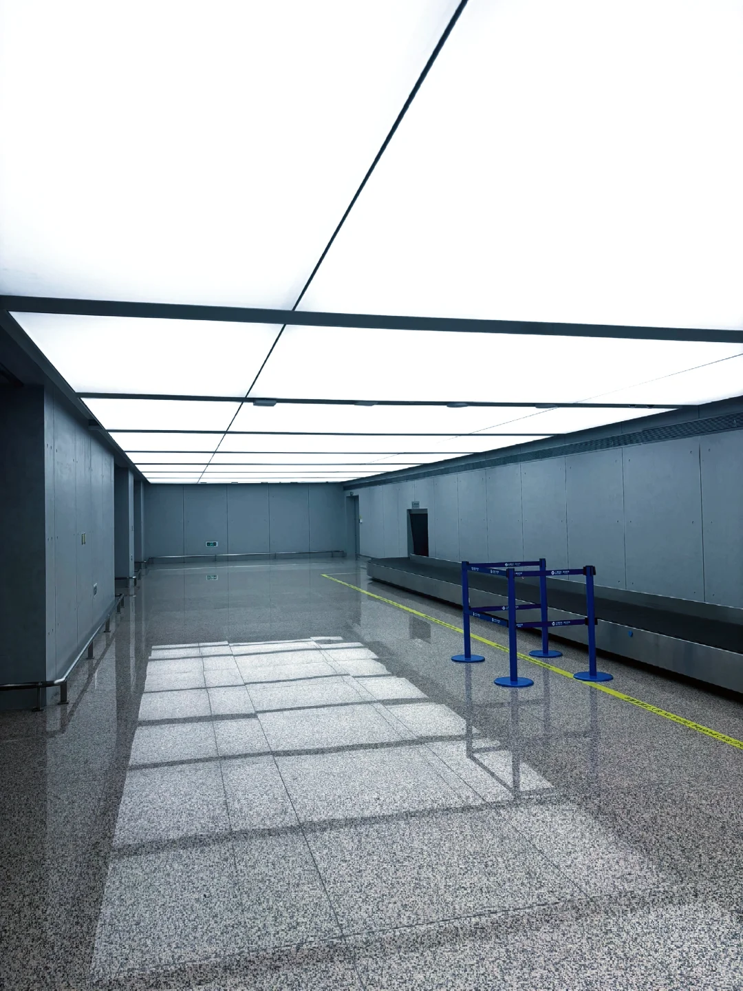 浦东机场T1新建的行李转盘？审美太顶了！