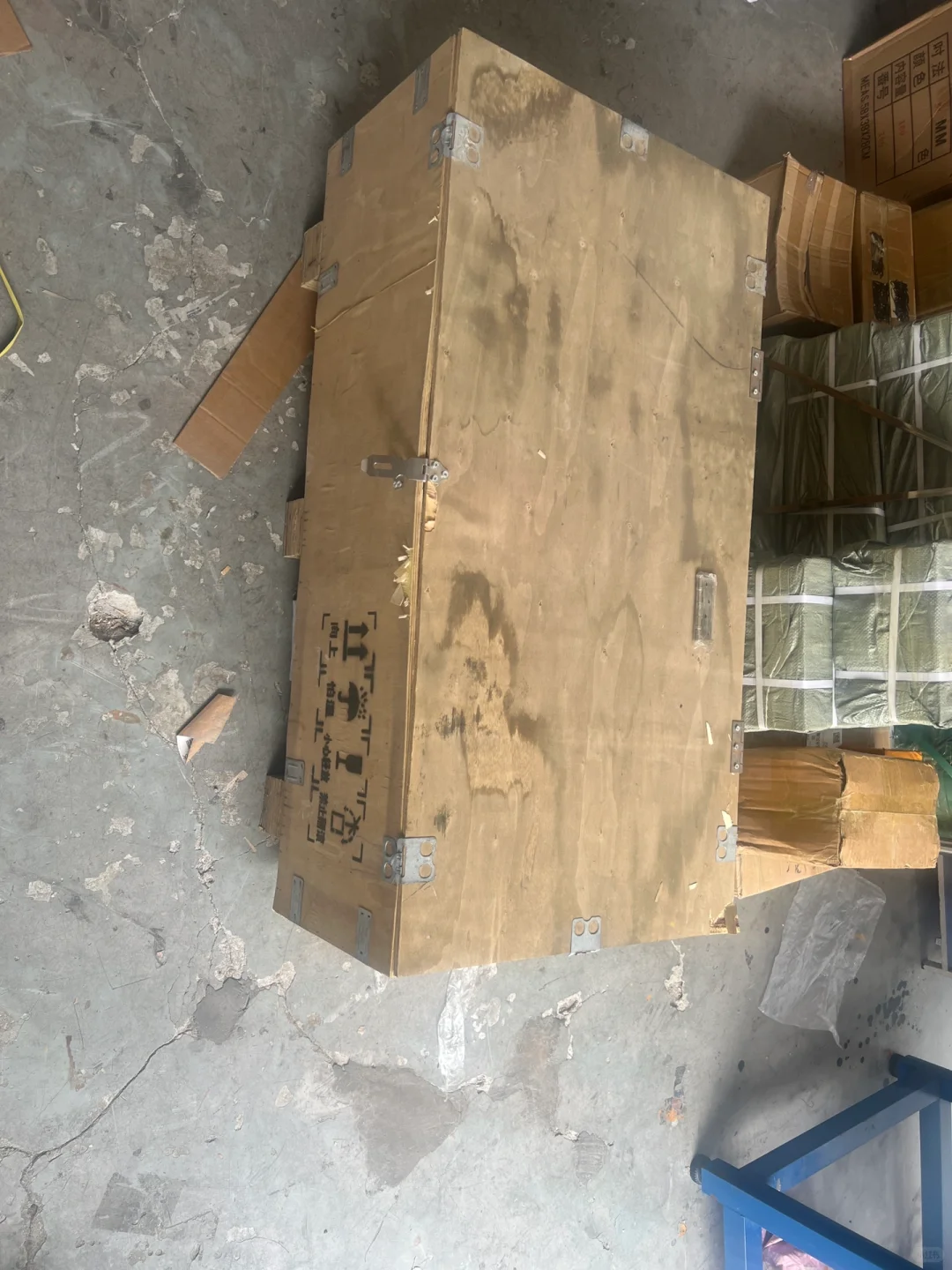 木箱货物出口～