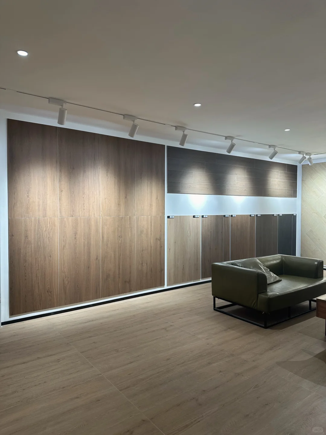 瓷砖加盟我懂你！佛山AT安特瓷砖火热招商中