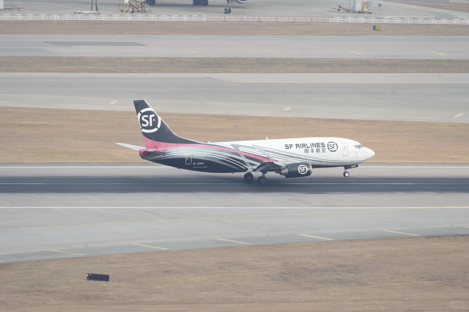 高龄飞机不服老——顺丰航空波音737-300