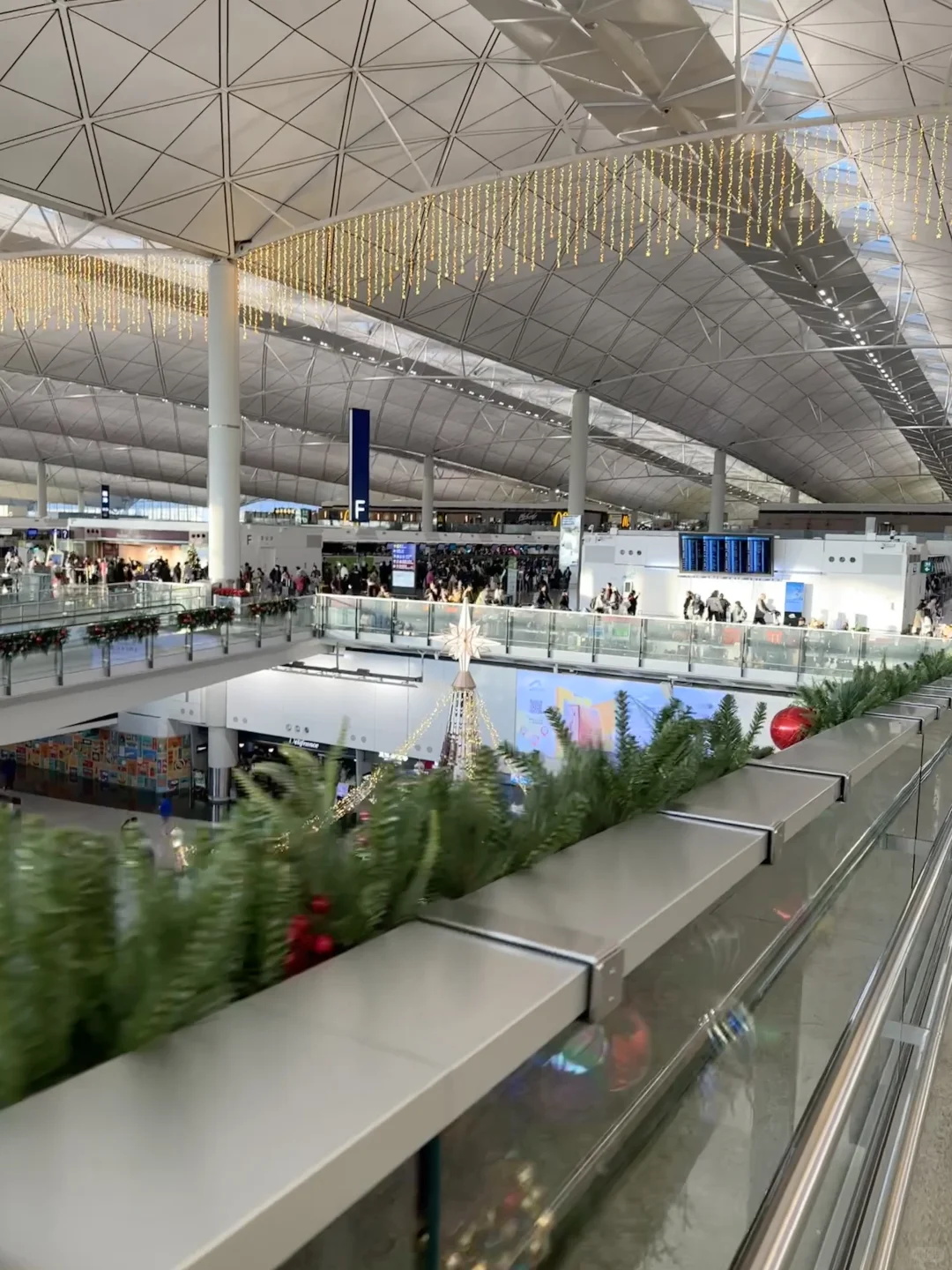 ??机场外劳，别逼我说真话