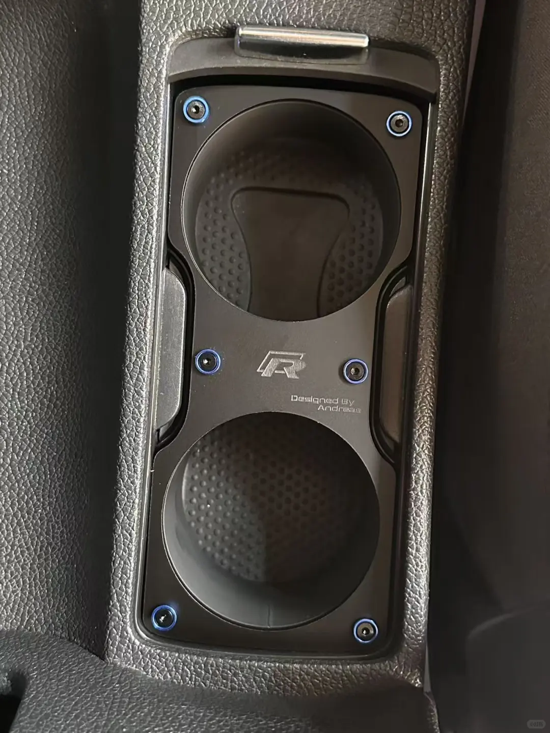 高尔夫6 仪表装饰框 水杯架