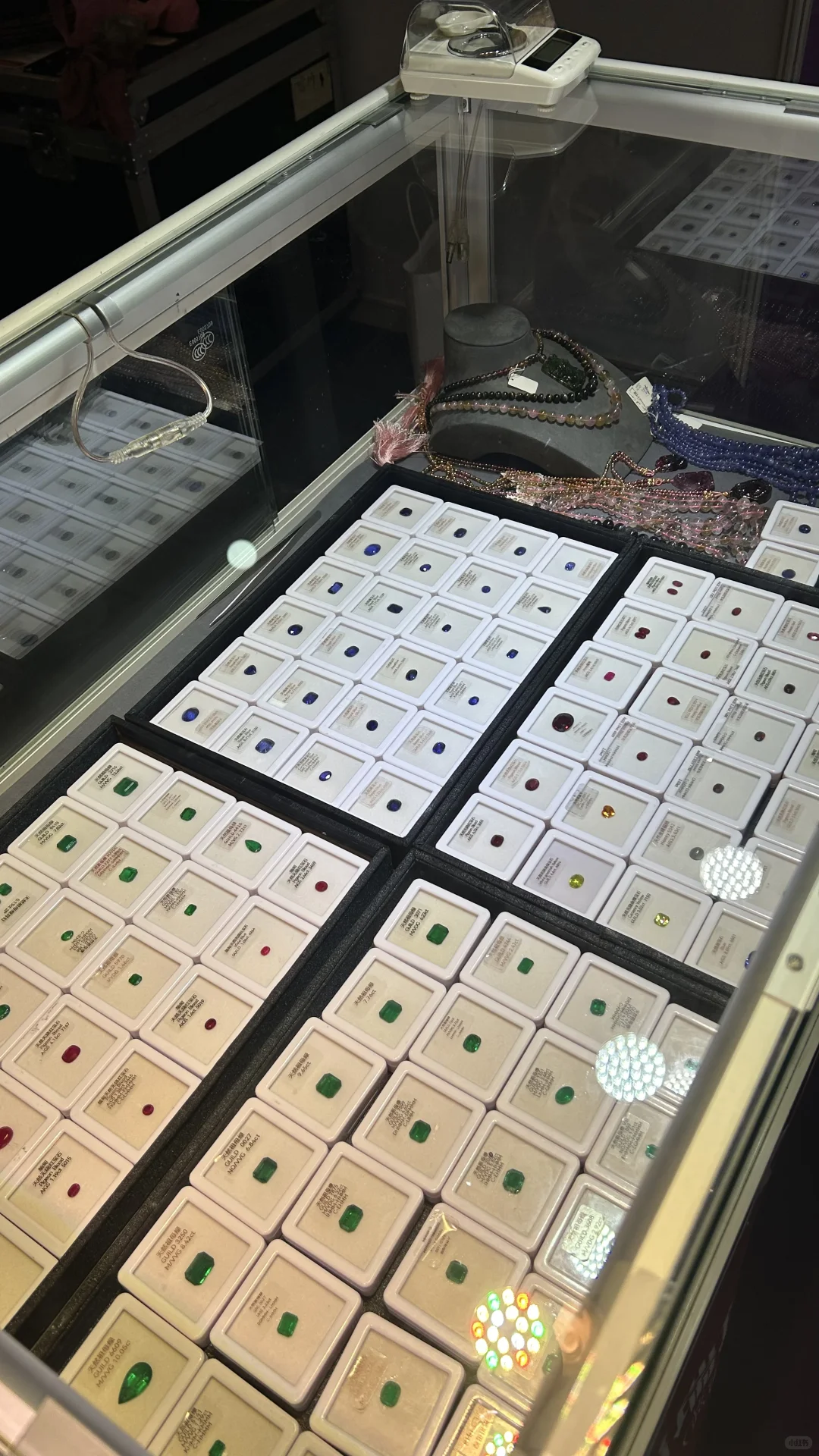 上海世博展览馆浦东新区珠宝展今天第一天啦