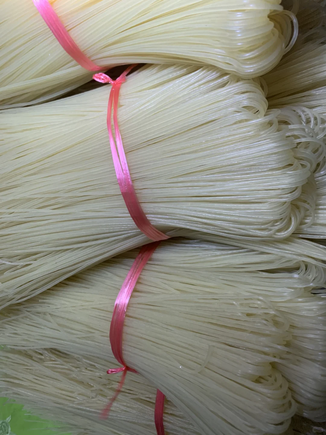 国庆前的米粉厂：秀姐忙得脚不沾地