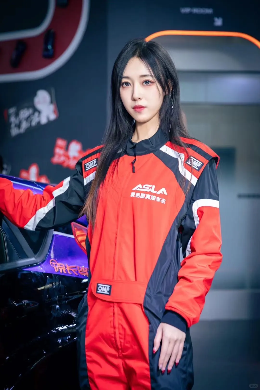 展会结束?辛苦美女模特