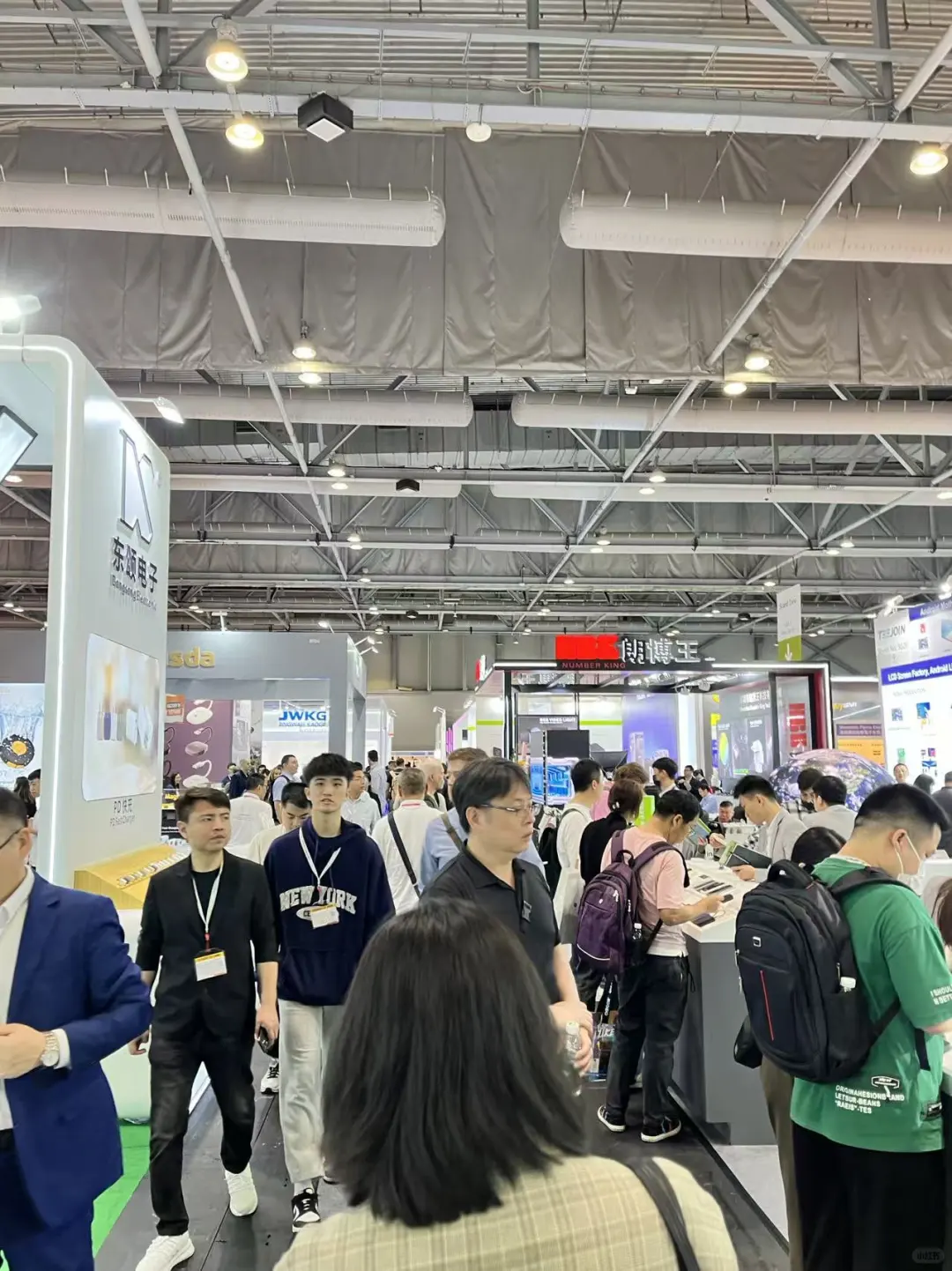 面向全球买家，点亮无限商机