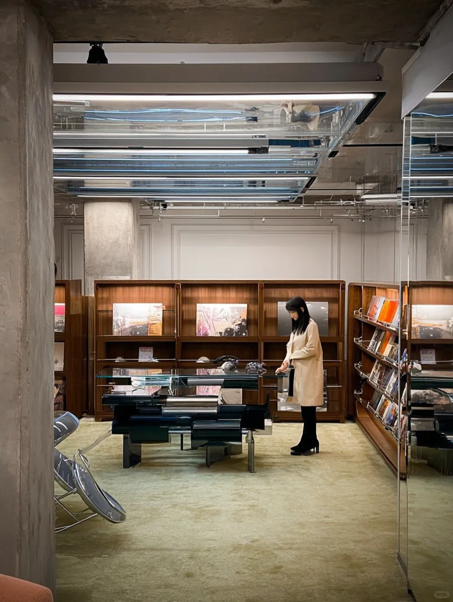 工业风办公室?上班像逛展，灵感简直开挂