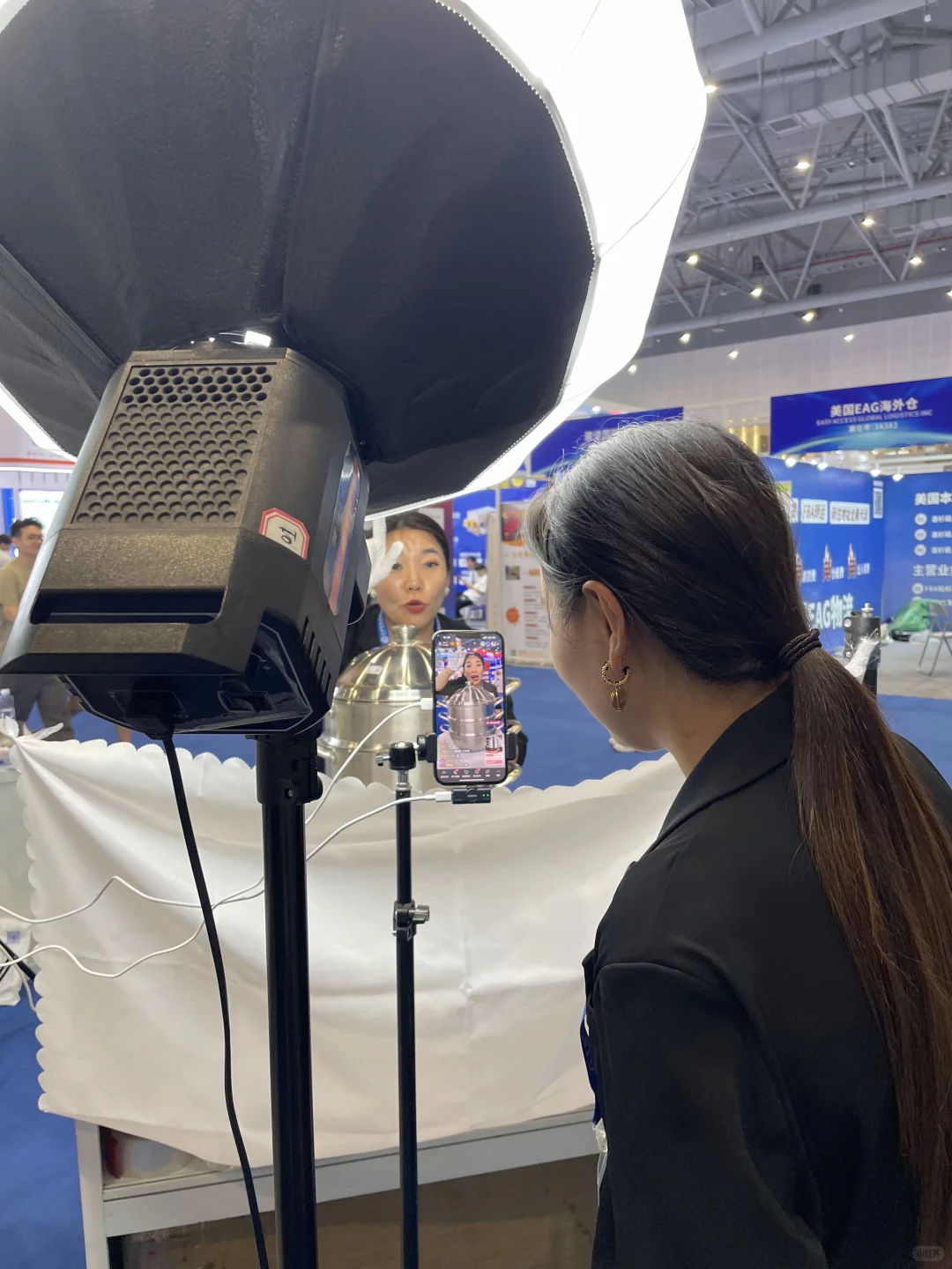 研究生义乌创业| 世界小商品义乌的跨境来啦