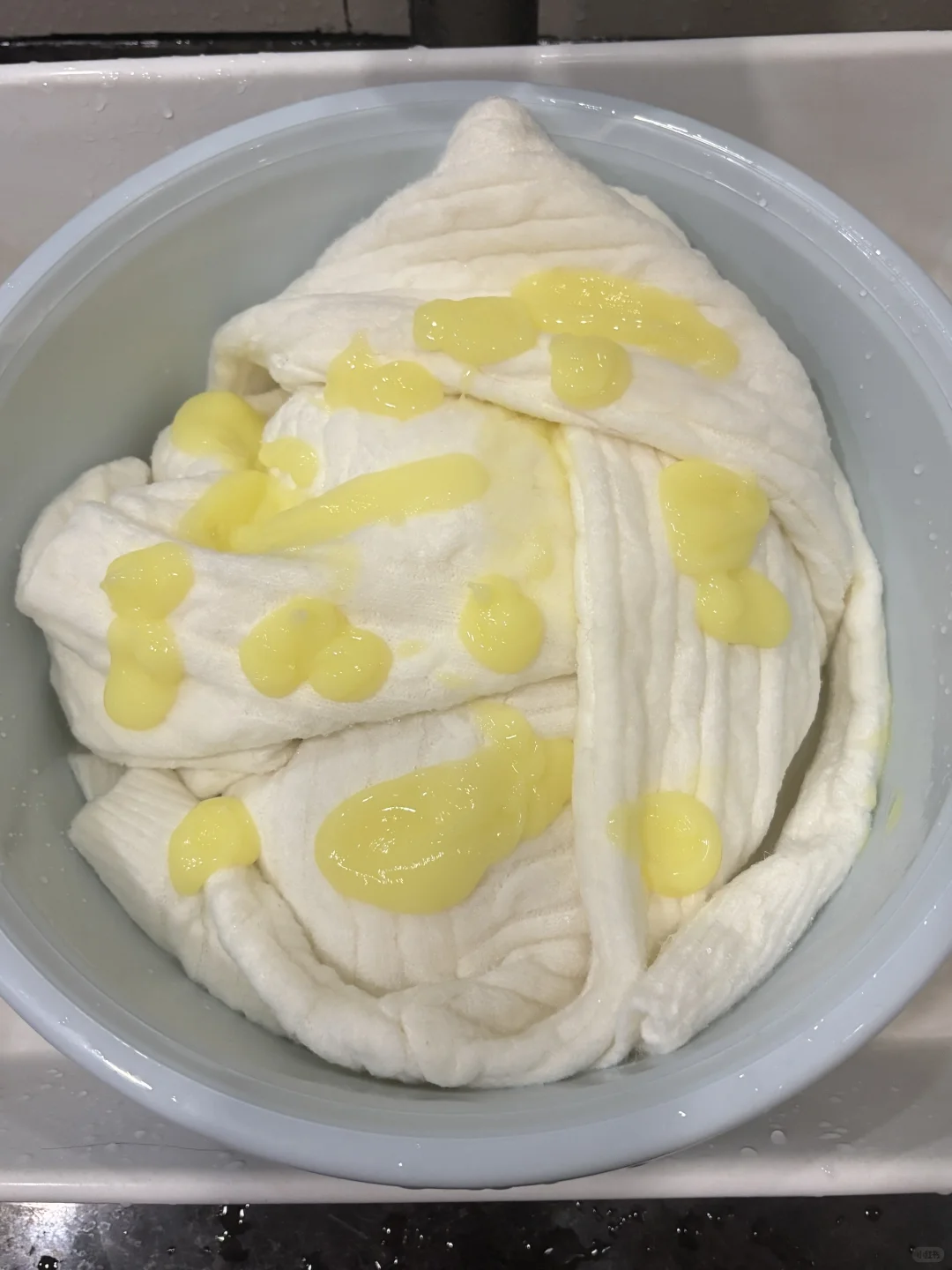 第一次感受到了护发素对缩水毛衣的威力！！