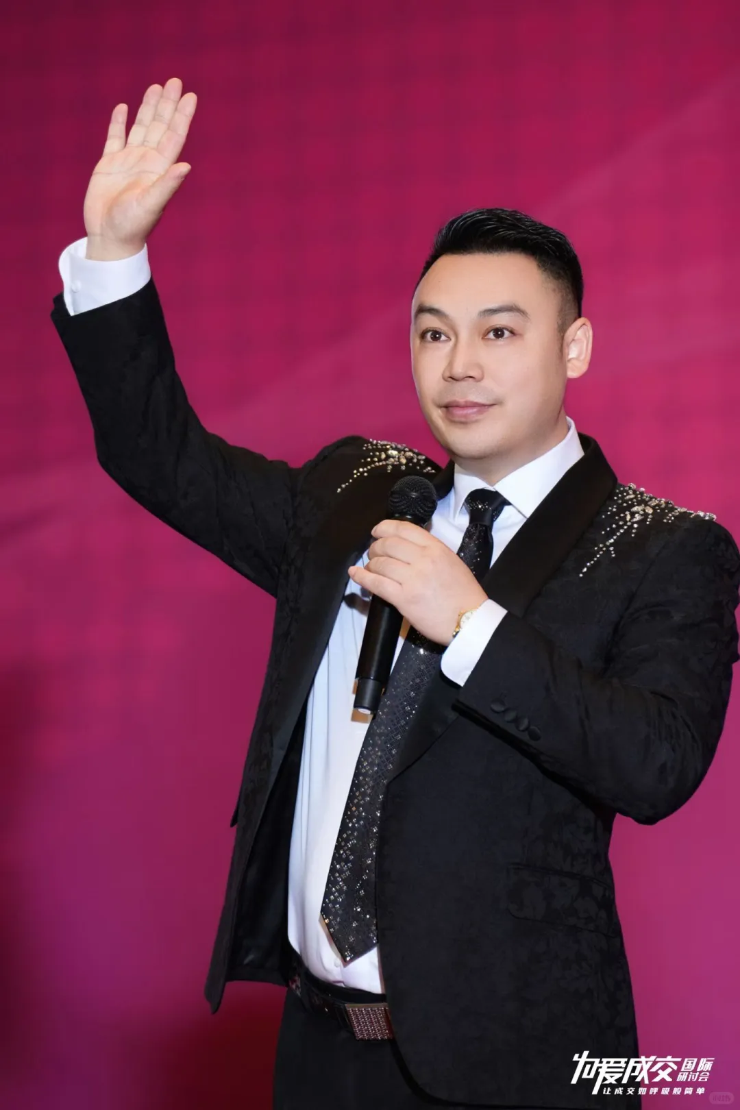 何时葡萄先熟透,你要静候静候再静候