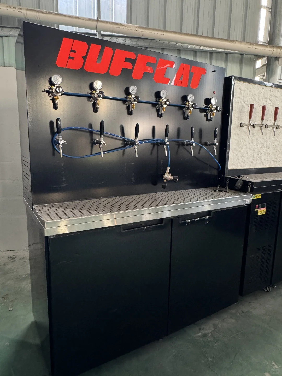 闲置一台6头风冷啤酒墙6桶10桶可选