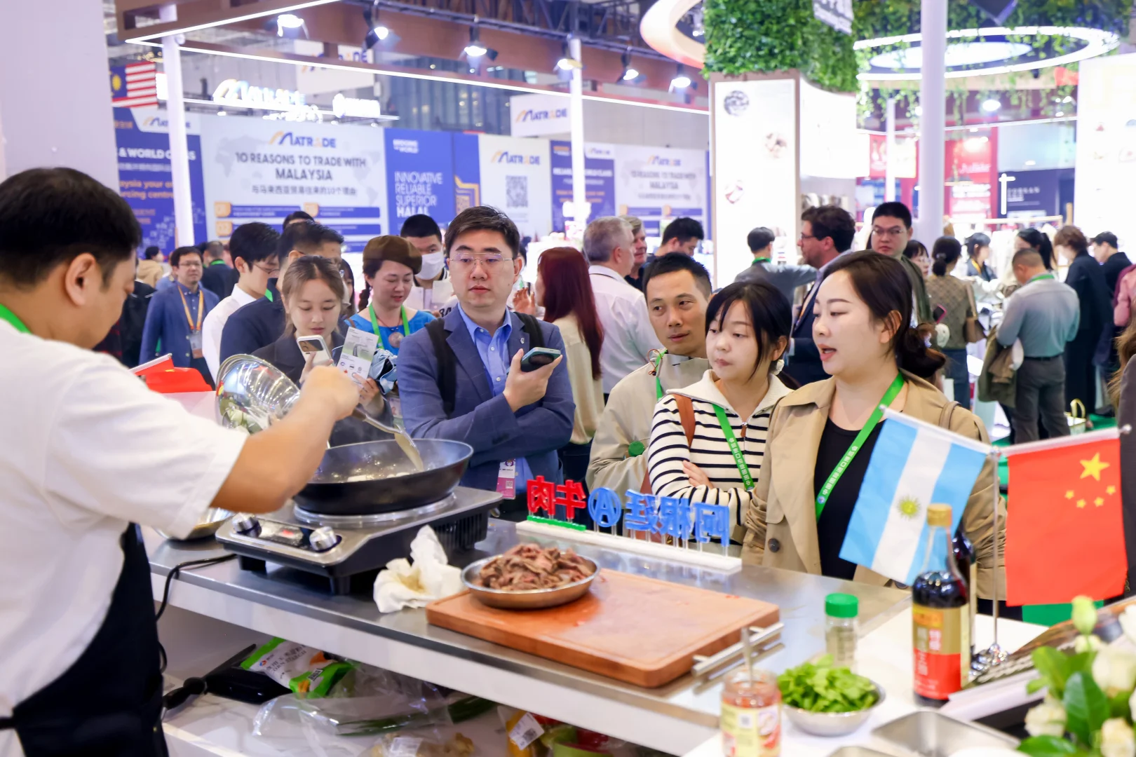 阿根廷牛肉圆满亮相CIIE国际进口博览会?