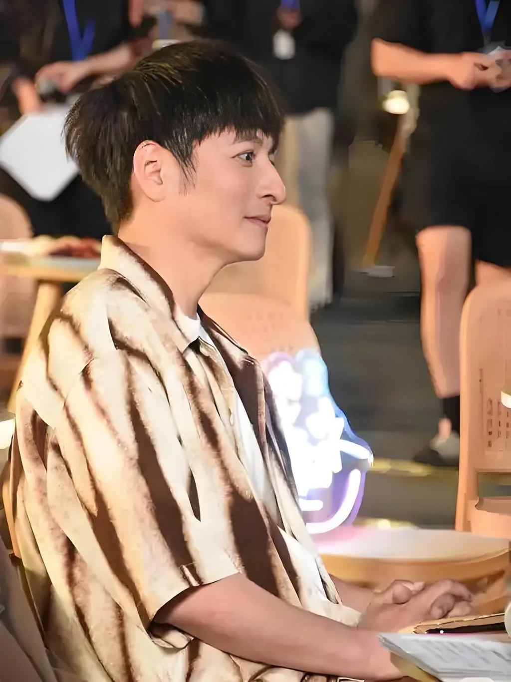 李维嘉归队芒果台泪目了