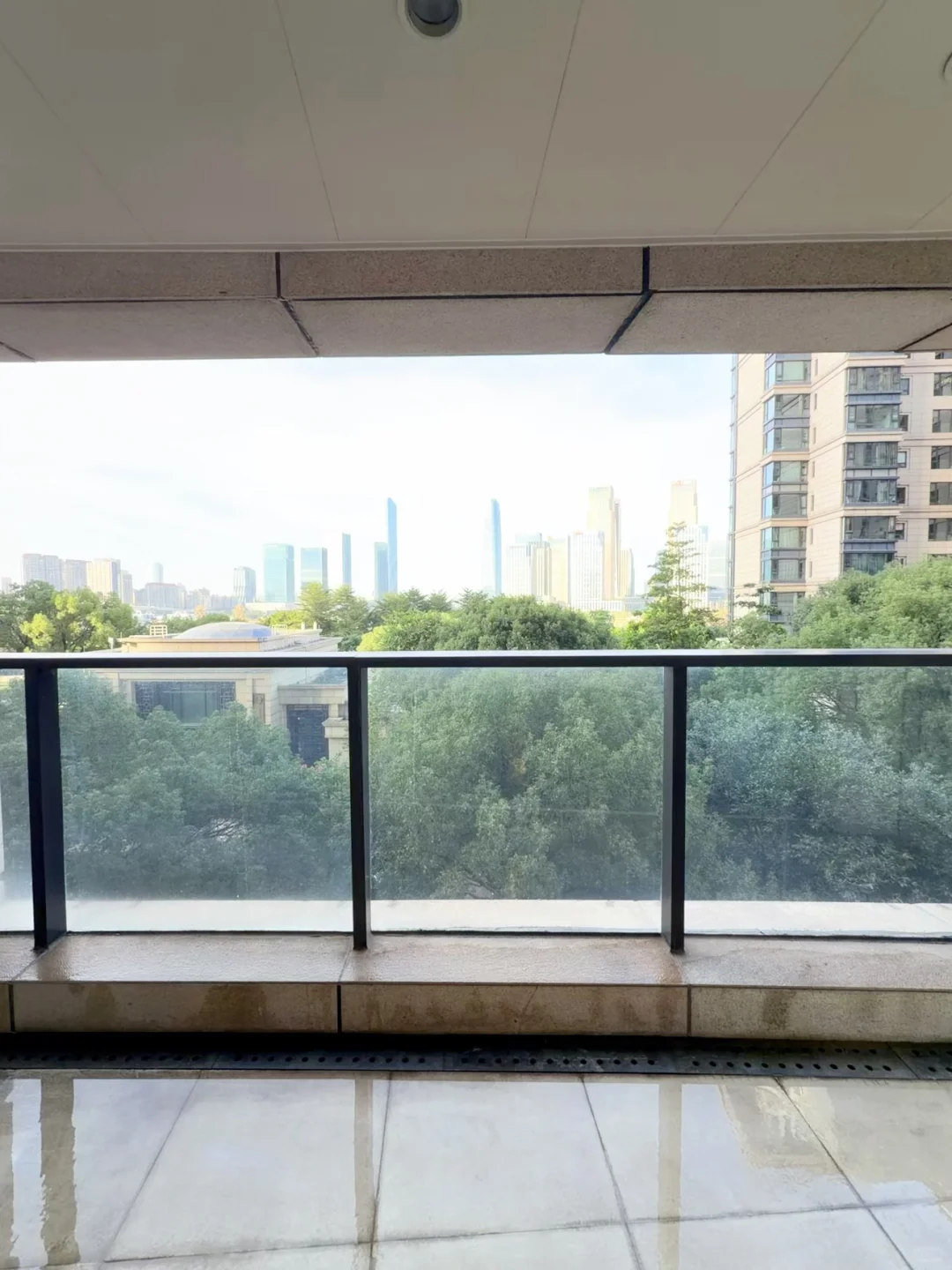 推窗见绿！保利天悦4居静谧大平层来啦