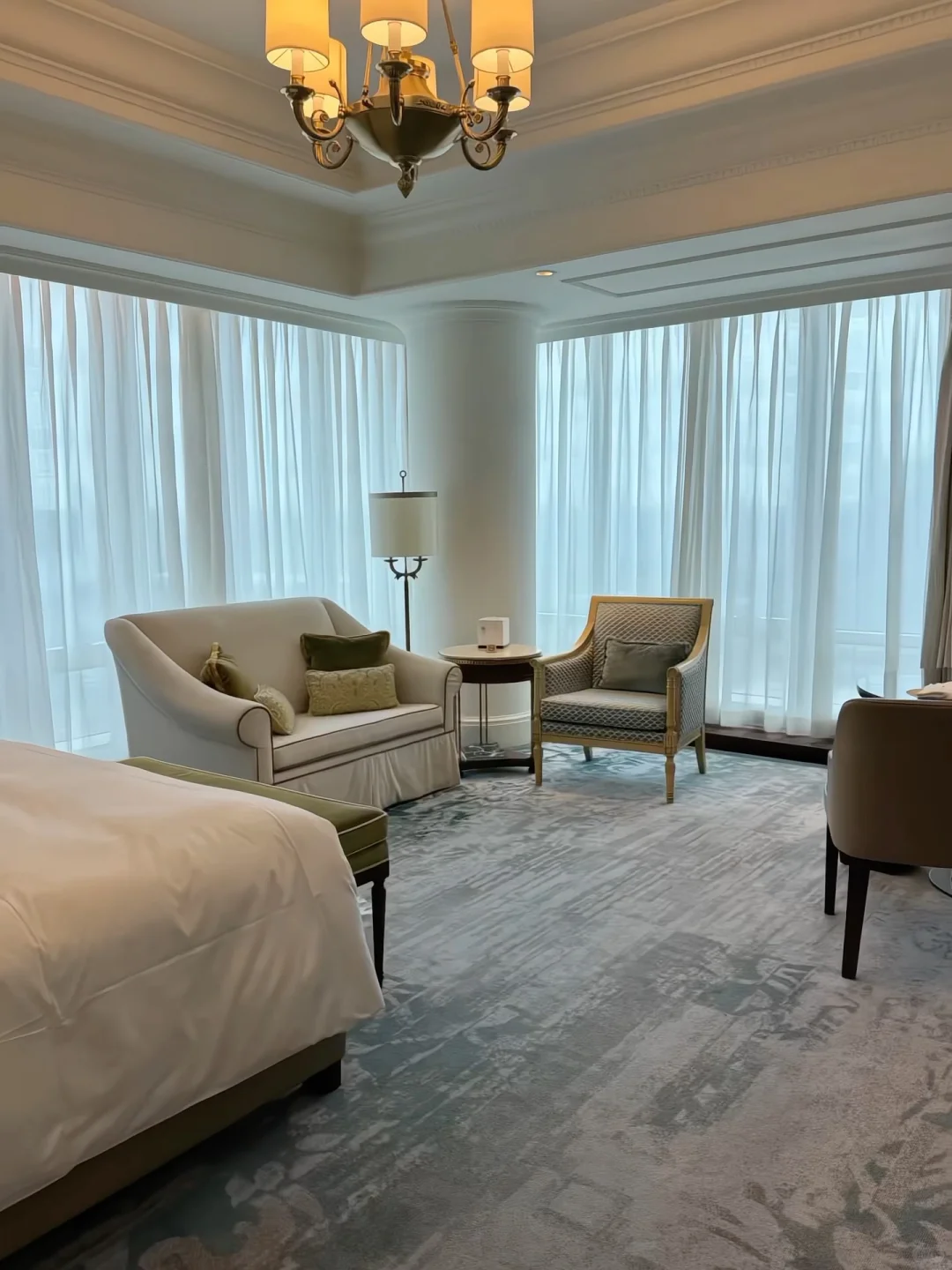 还有人去广州吗？半价（11.28-3.31）四季酒店