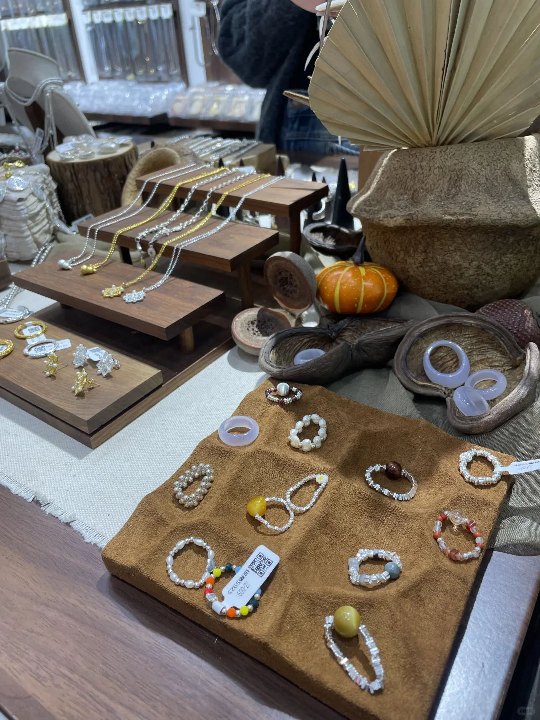 九紫离火|义乌的水晶又默默卷起来了