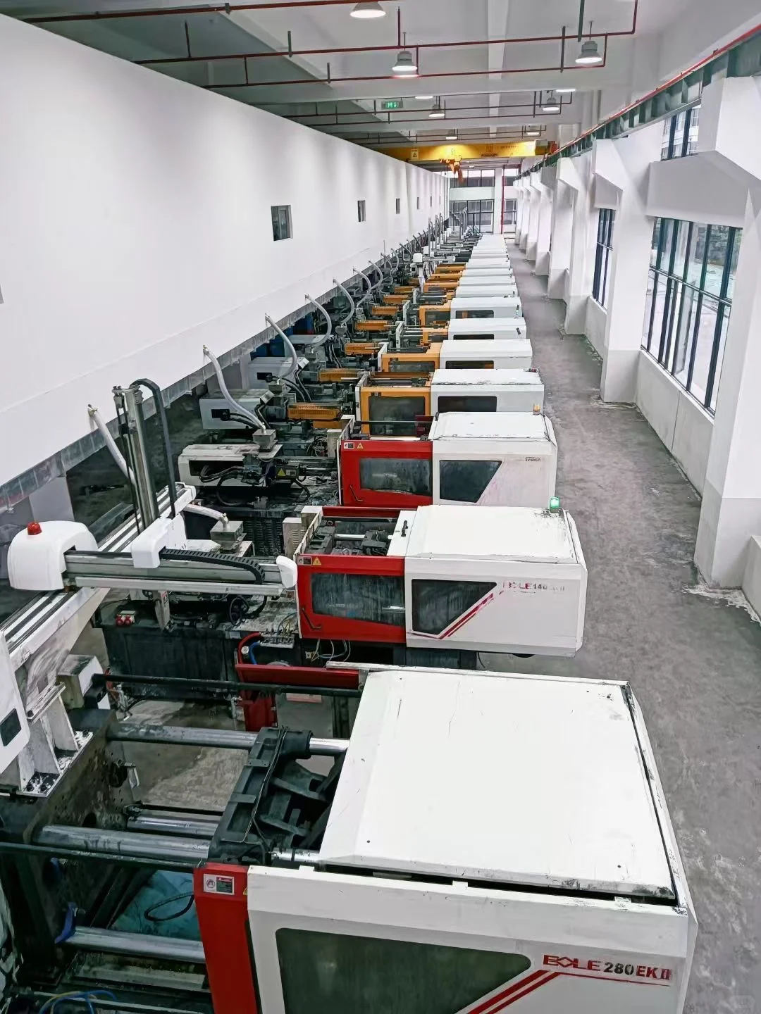 从一个小作坊到现在的超级工厂！