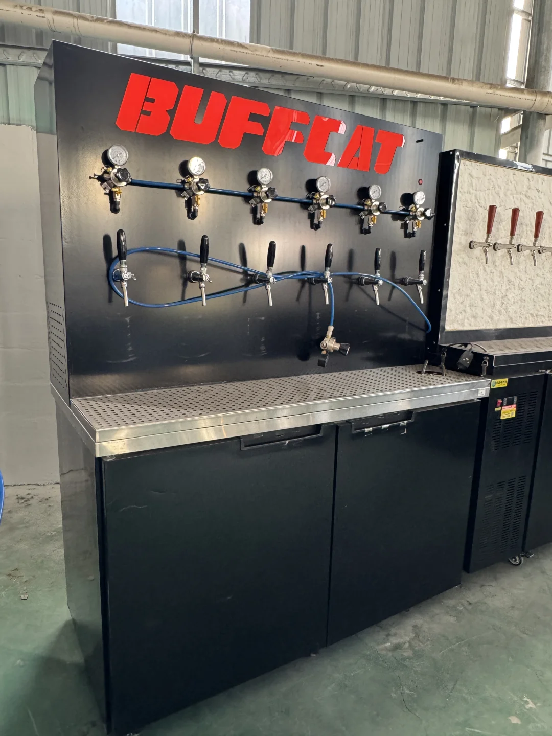 闲置一台6头风冷啤酒墙6桶10桶可选