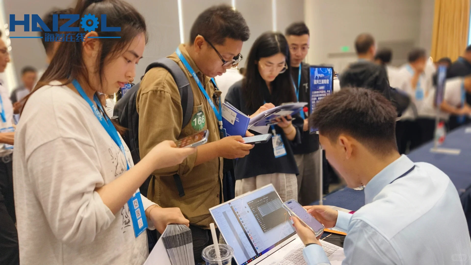 杭州首届采购对接会圆满结束