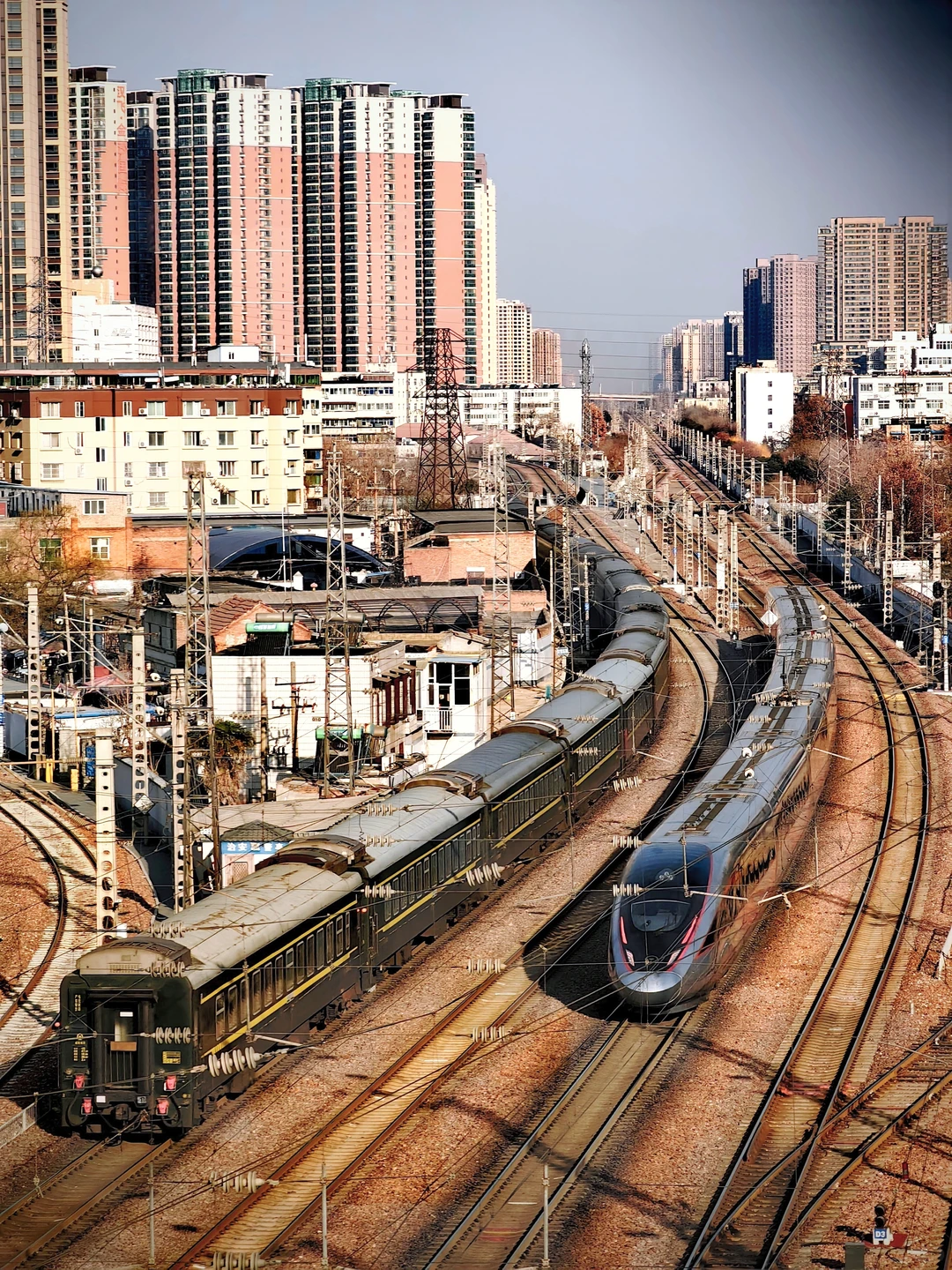 想看看大家拍的铁路照片～