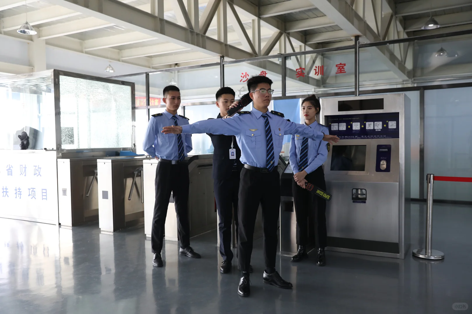 高铁乘务｜“安”心启程