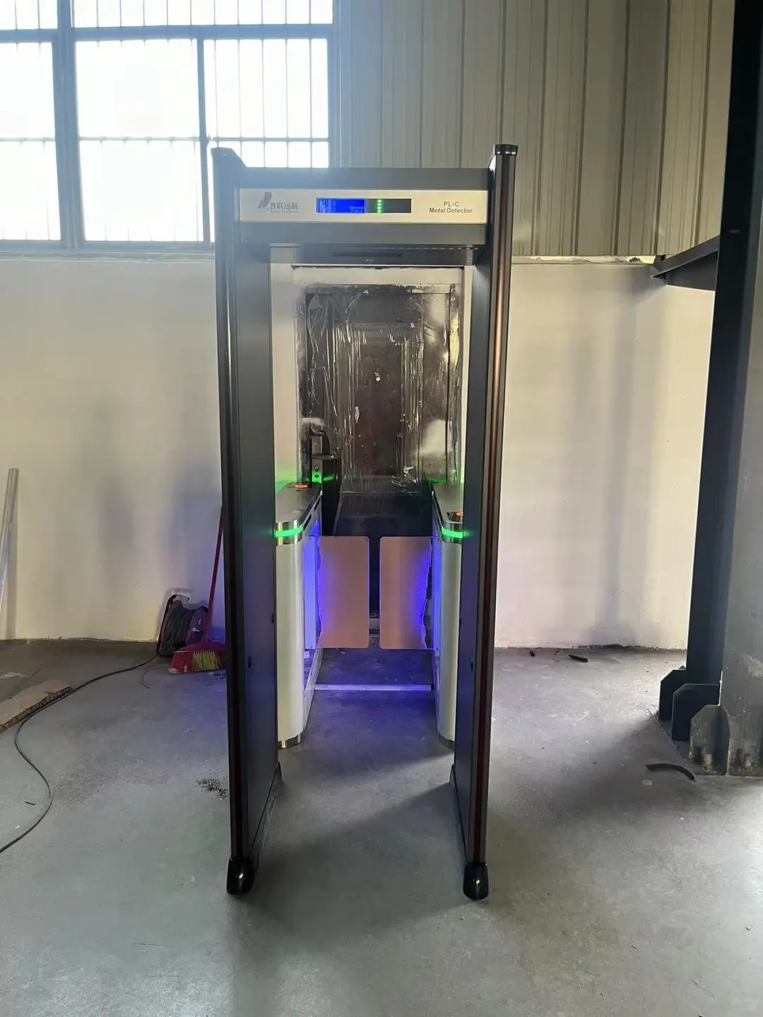 安检机安检门源头厂家，最新款设备欢迎咨询