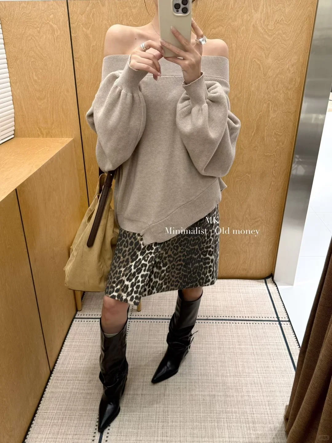 针织批发找源头｜秋款针织衫刚下生产线?