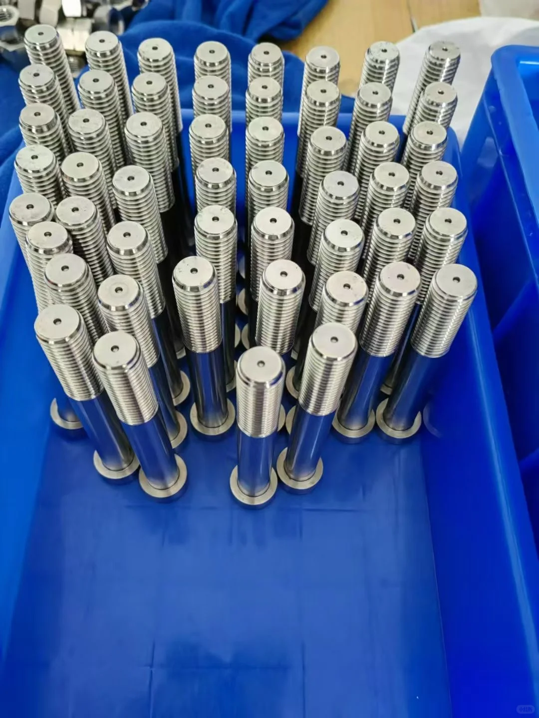 钛合金螺丝加工 钛合金螺母加工 钛合金零部