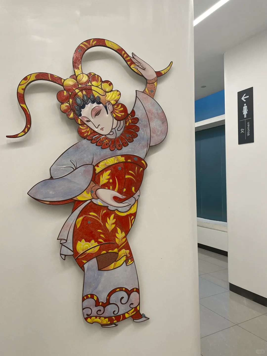 成都·天府机场的安检，如此繁琐所为何？