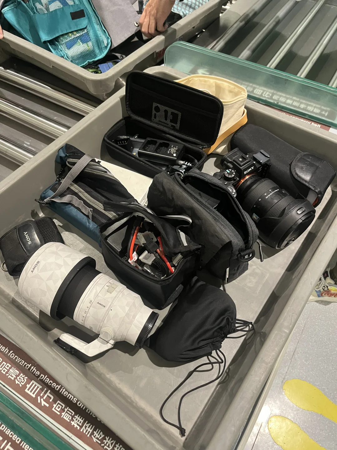 过安检才是器材党最开心的时候了吧！