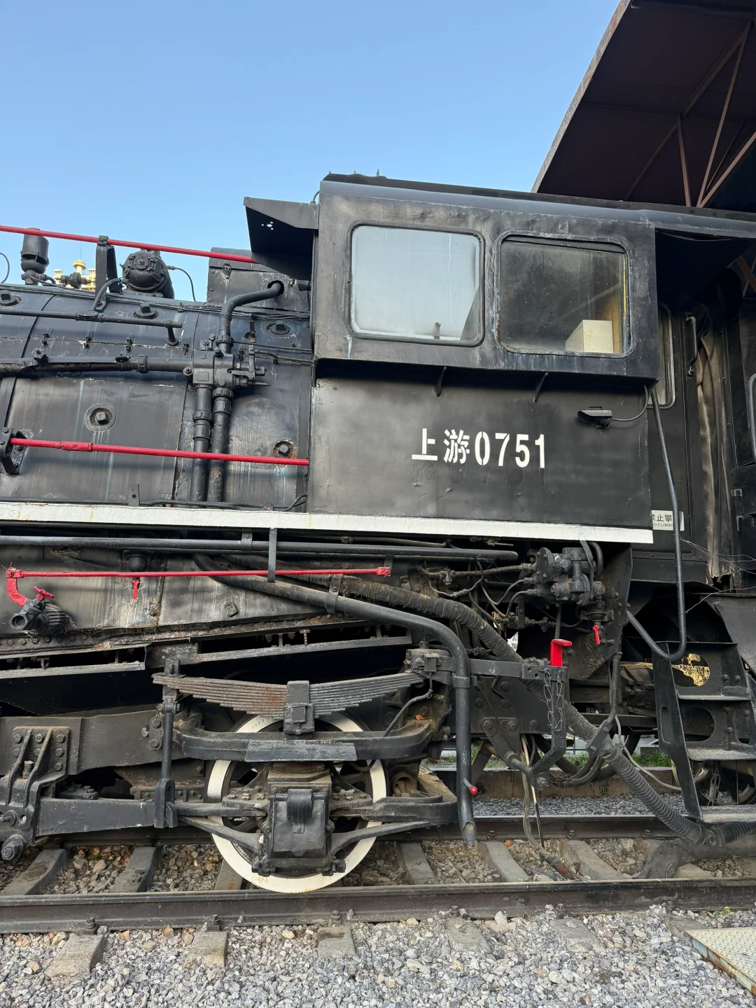 火车头来喽铁轨上的交通工具✨