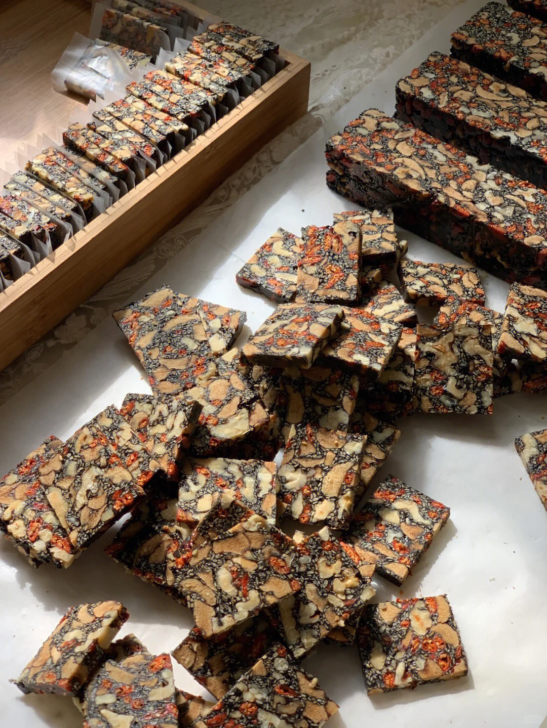 ?找到了阿胶源头生产加工厂～