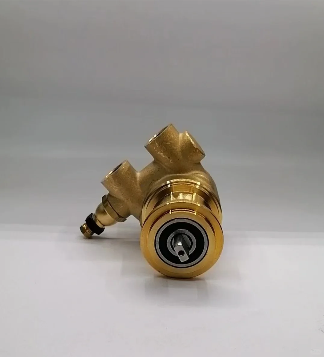 原装进口FLUID福利德泵头，适用于咖啡机