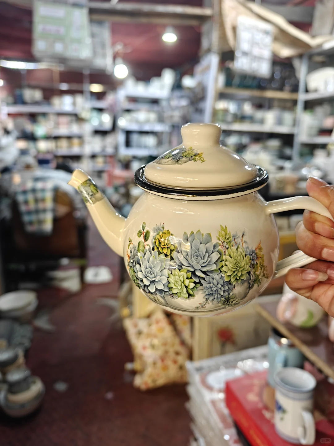 库尔勒当地人买东西的市场