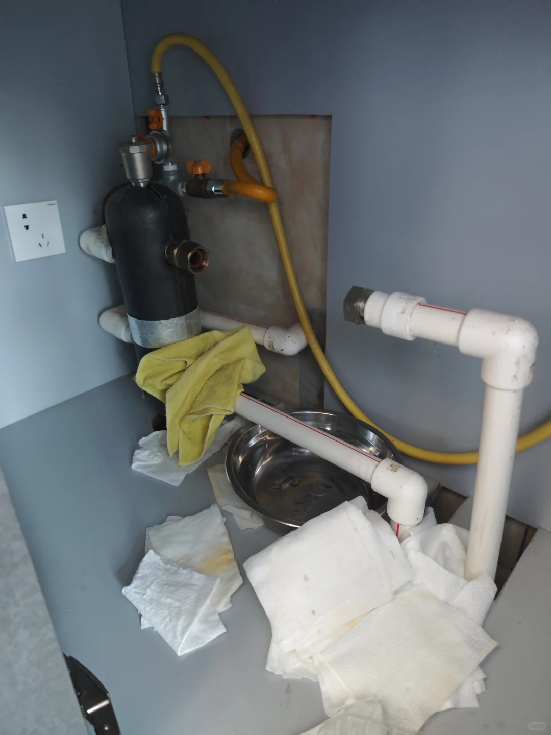 更换地暖耦合罐循环泵