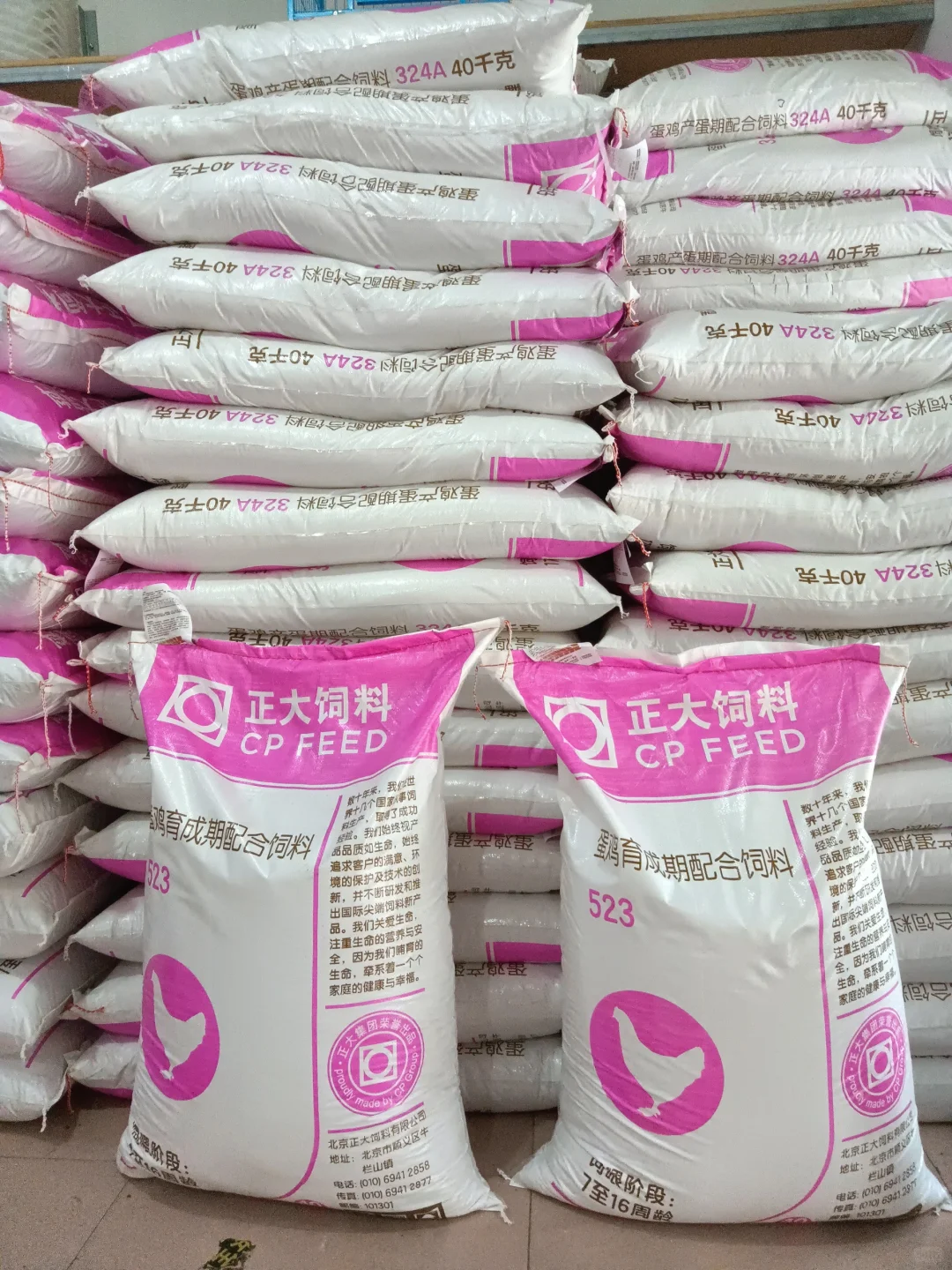 想要鸡产蛋稳定就用这款饲料