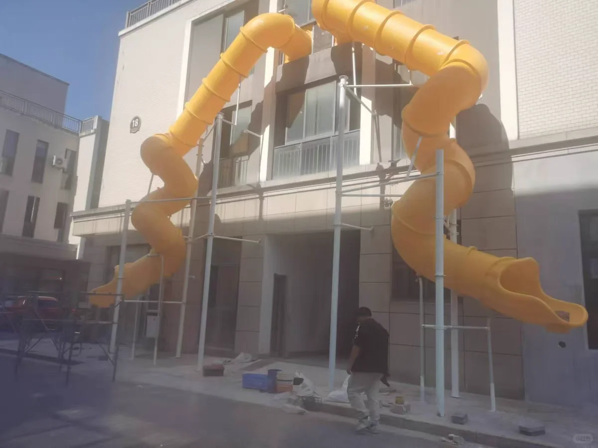 快递滑梯分拣传送带管道