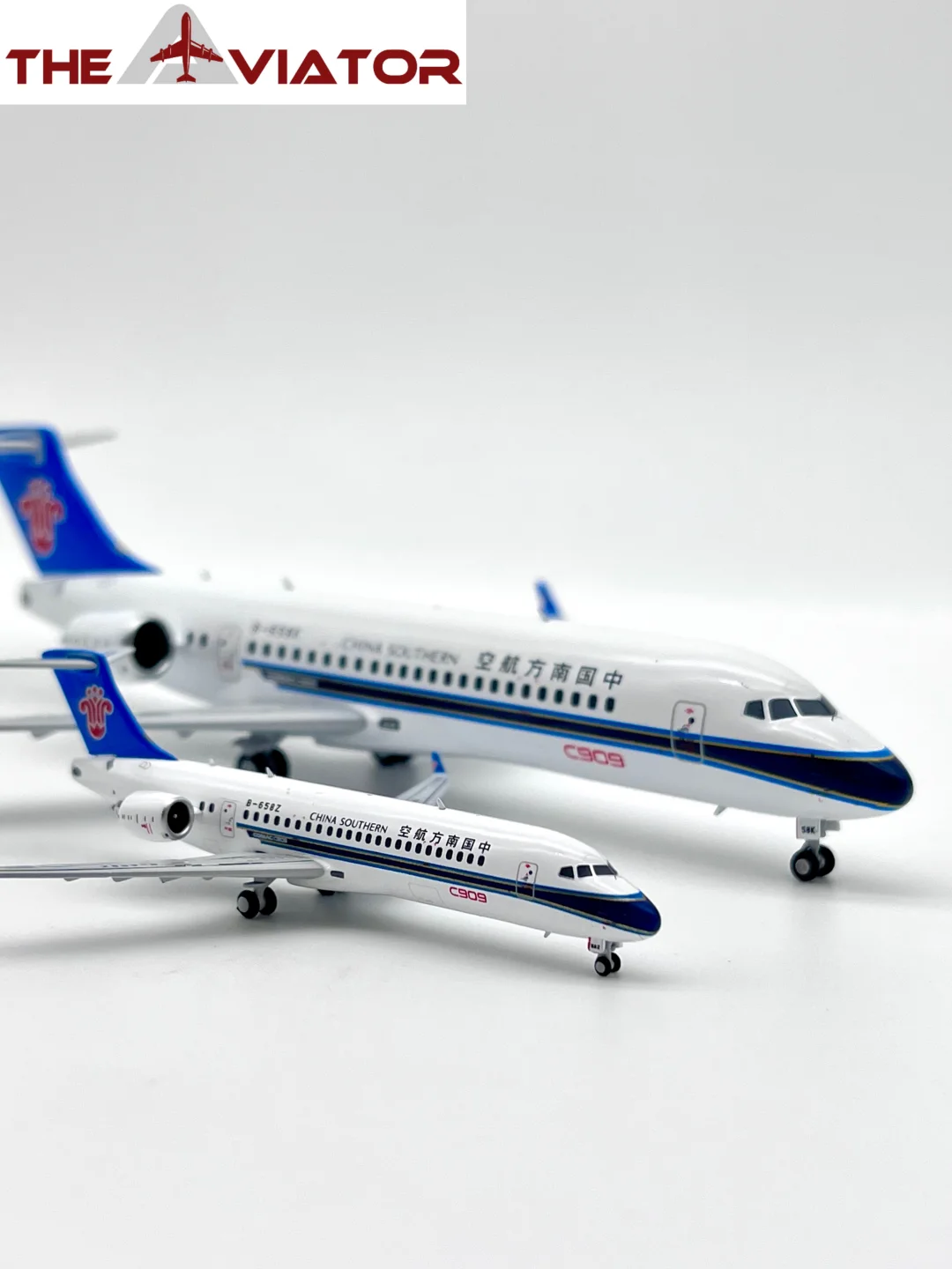 极限二选一！同型号飞机模型1:200还是1:400？