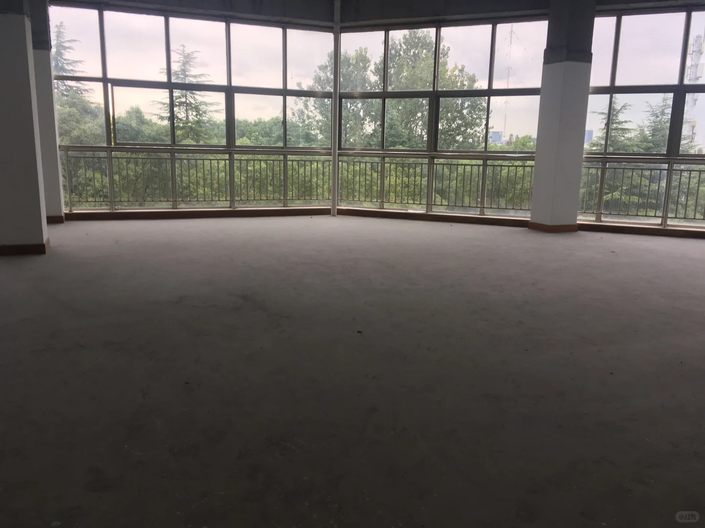 康梧路三林125,109,180,235平电商贸易销售