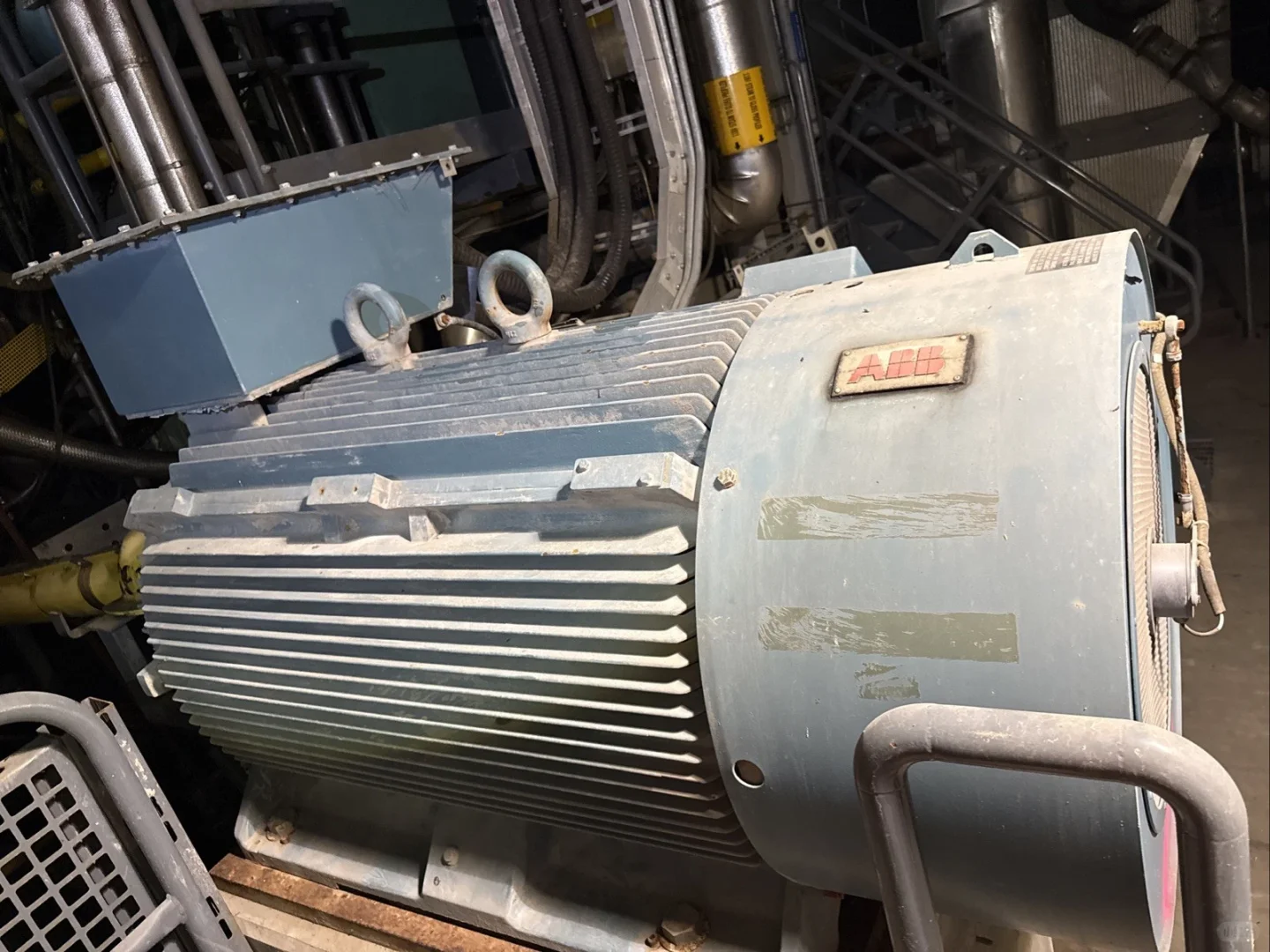 ✨工业巨兽！ABB电机HXR，力量与美学并存！