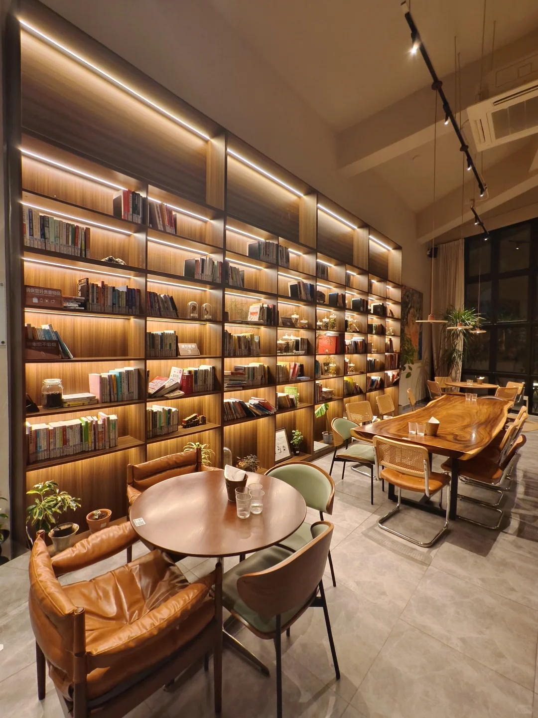 早睡13日|适合带每个crush去的花园餐厅