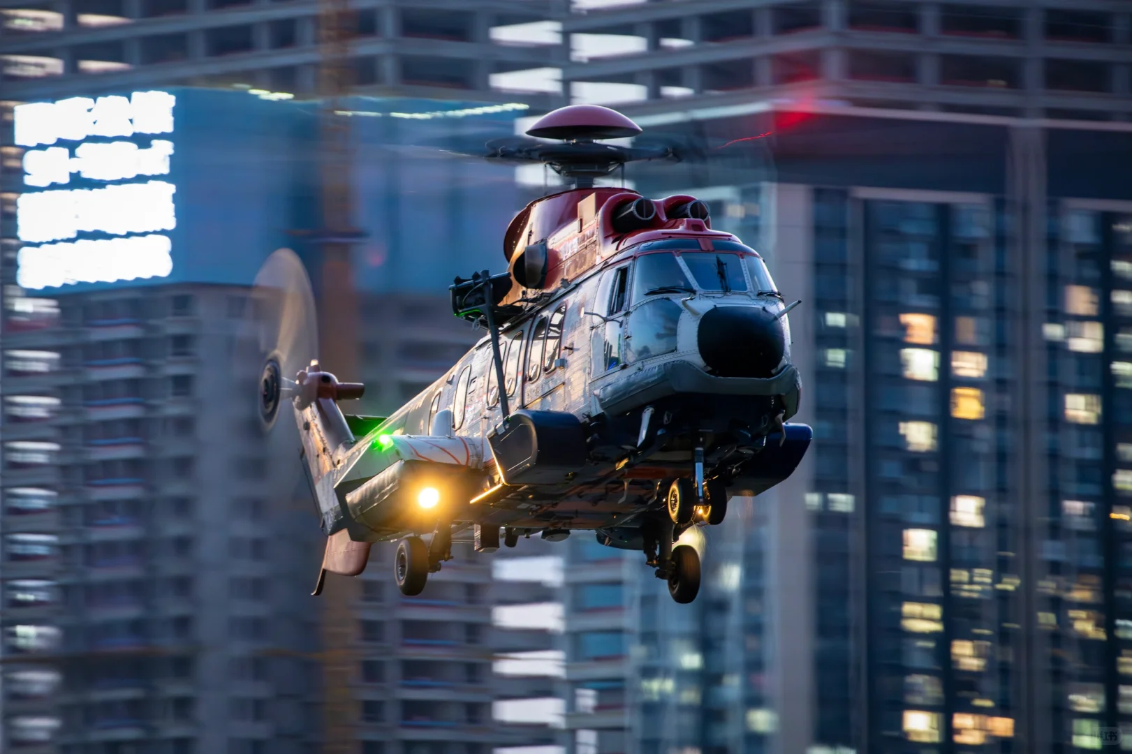 一路夜航一路回家