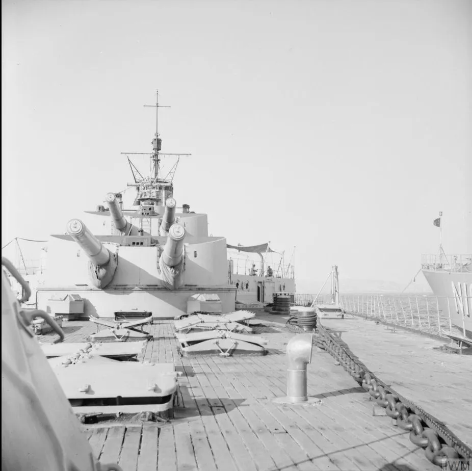 退役后的戈本号战列巡洋舰细节图欣赏