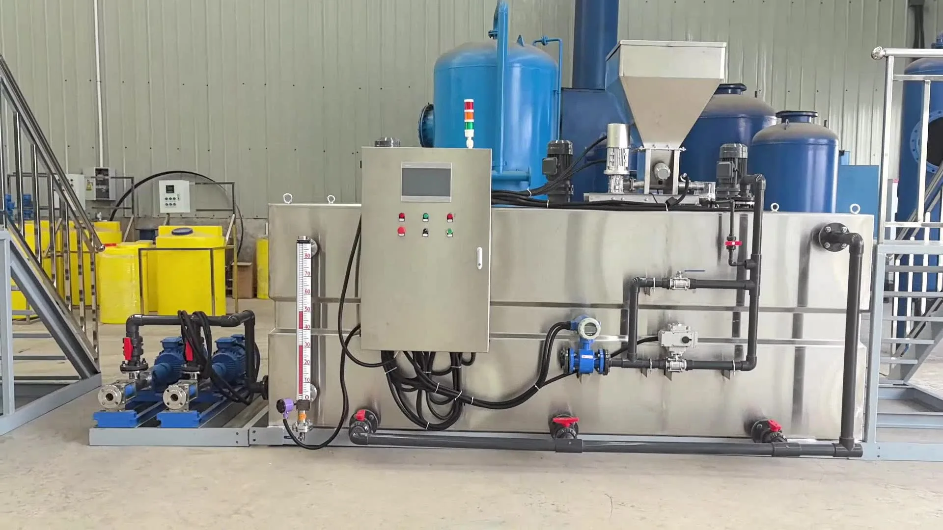 杭州三箱自动加药装置的优势