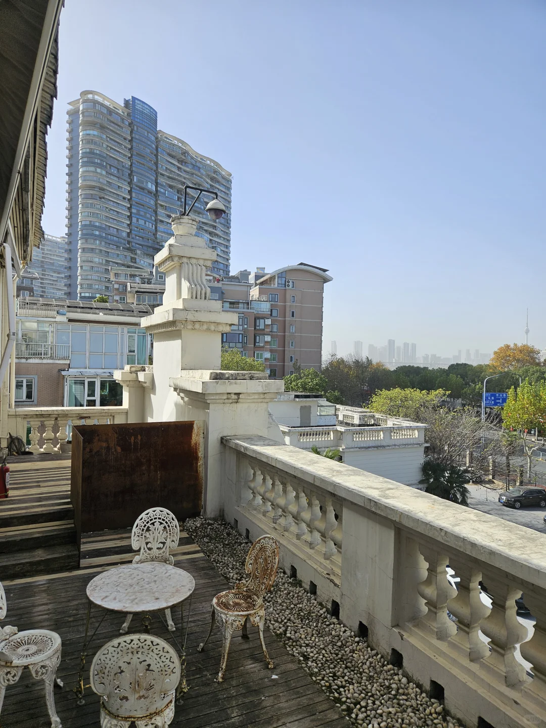 首次走进百年历史的武昌第一纱厂办公楼旧址