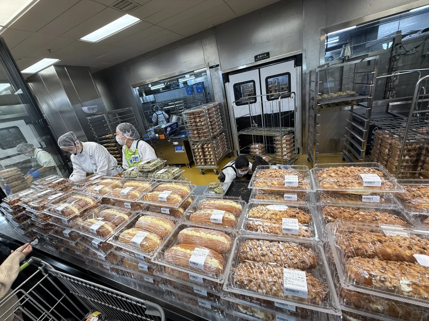 生产车间购物就是工厂店