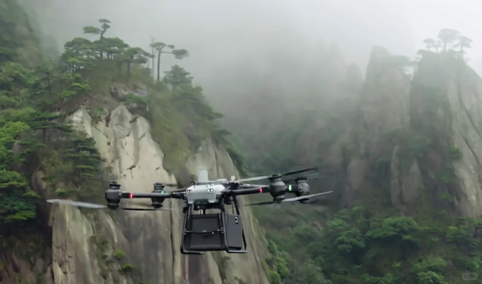 空中运输 空中物流 空中快递 无人机空运