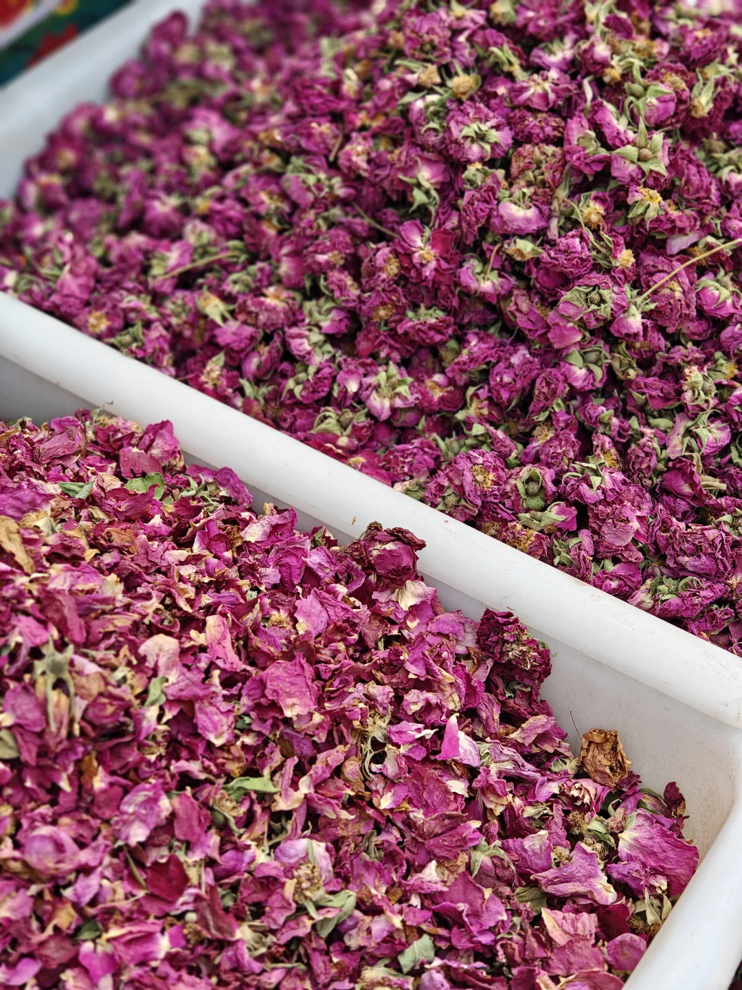 库尔勒当地人买东西的市场