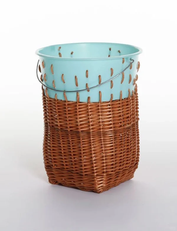 合体合到一半…