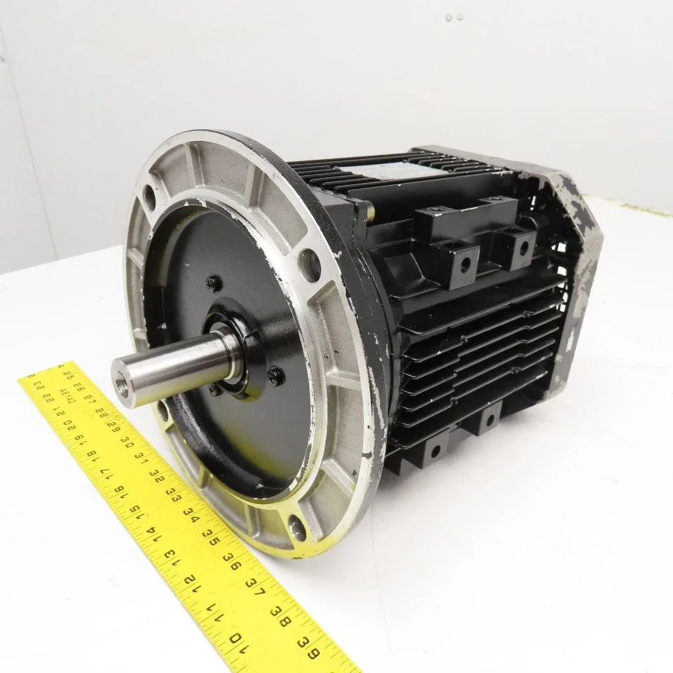 ?工业心脏！电机ABB机械之美跃然眼前！